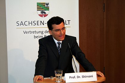 Prof. Shirvani (Uni Bonn) sprach zum Parteienverbotsverfahren